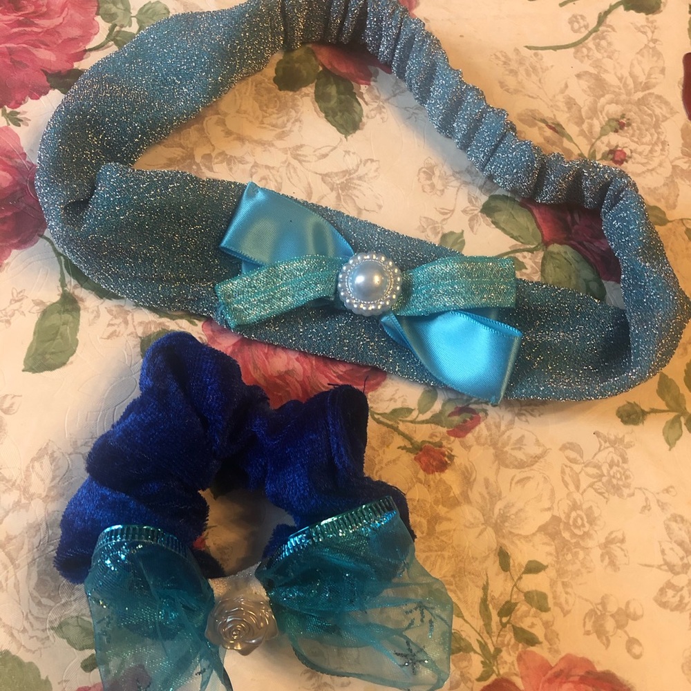 Blue scrunchie and  blue headband with ribbons